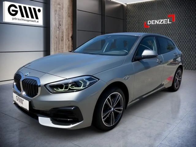 BMW 118 118i 5-deurs Sedan