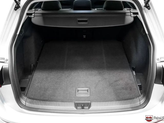 Volkswagen Golf DSG Life Variant