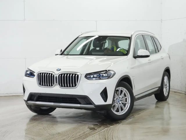 BMW X3 xDrive30e