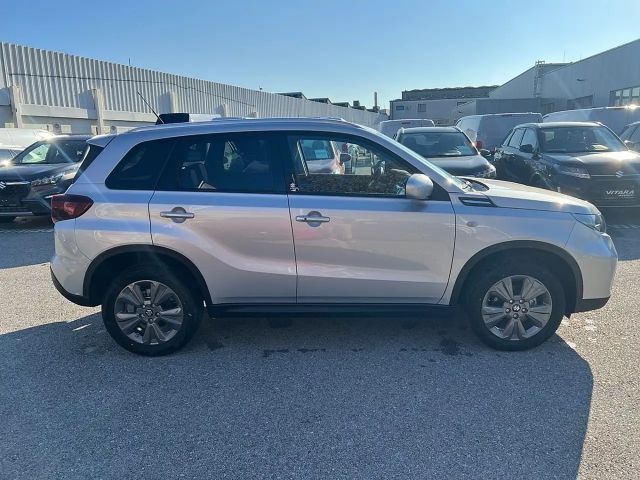 Suzuki Vitara Hybrid Shine