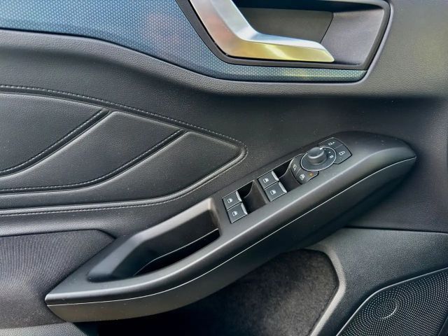 Ford Focus Active Wagon