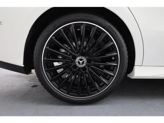 Mercedes-Benz CLA 200 AMG Line Coupé