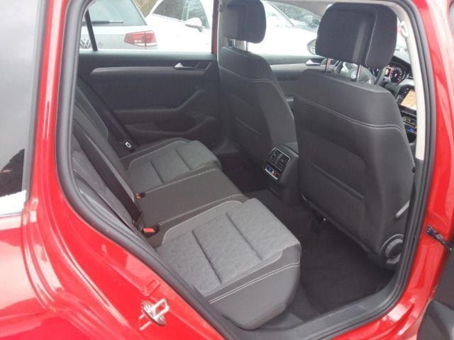 Volkswagen Passat 2.0 TDI Business DSG Variant