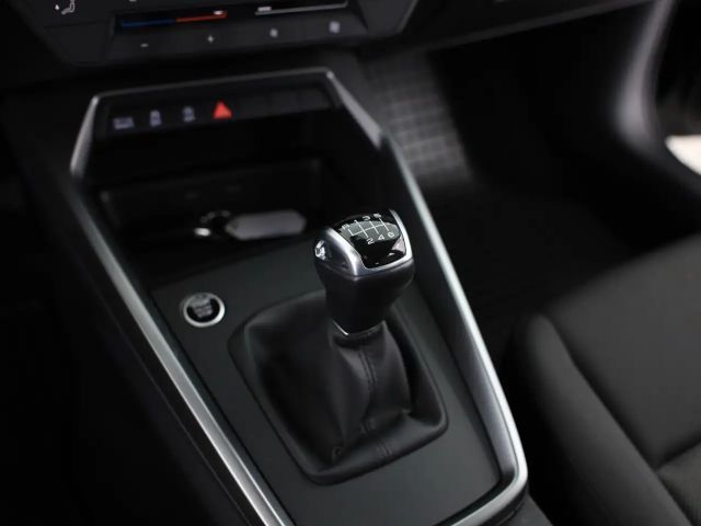 Audi A3 30 TDI Sedan