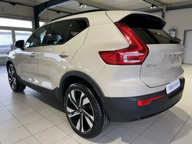 Volvo XC40 Dark Ultra
