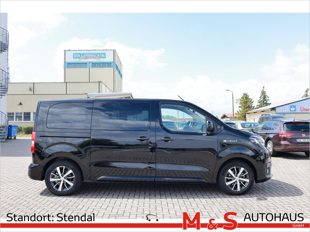 Toyota Proace Verso EV L1 Plus Team D