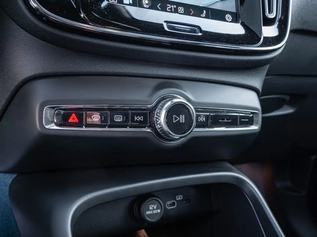 Volvo C40 AWD Plus Recharge Twin Engine