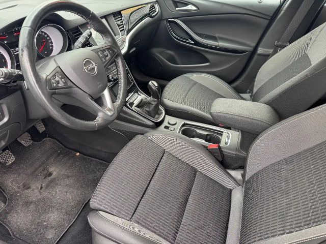 Opel Astra 1.2 Turbo Sports Tourer Turbo