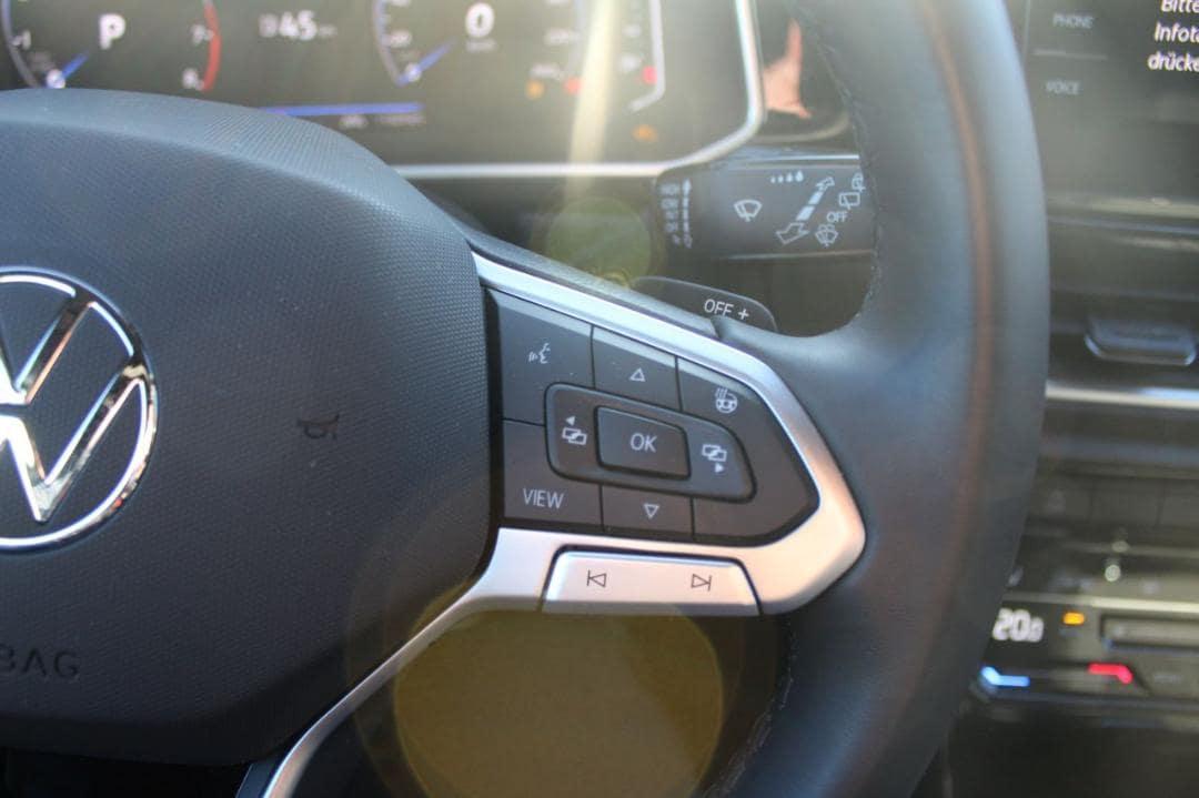 Volkswagen T-Roc 1.5 TSI DSG R-Line