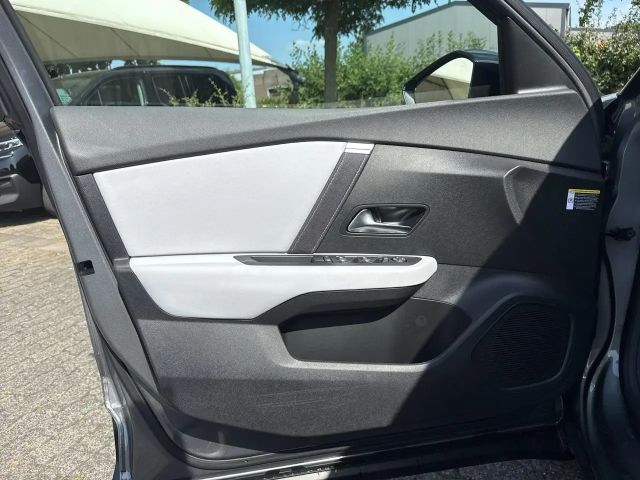 Citroën C4 Hybrid Max