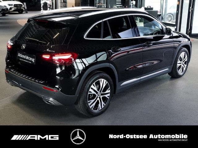 Mercedes-Benz GLA 200 4MATIC GLA 200 d