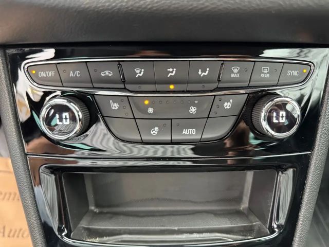 Opel Astra 1.2 Turbo Sports Tourer Turbo