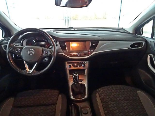 Opel Astra Edition Sports Tourer