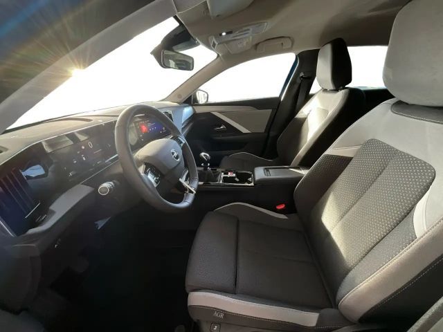 Opel Astra 1.2 Turbo Enjoy Turbo