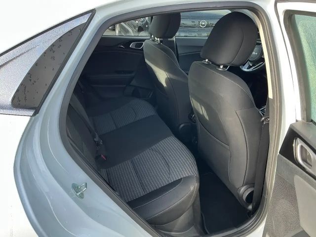 Kia XCeed PHEV Vision