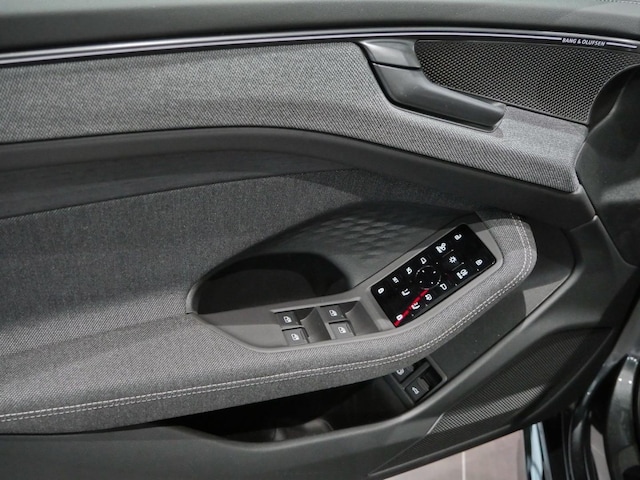 Audi A6 e-tron Quattro