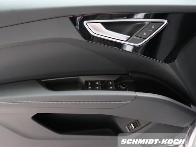 Audi Q4 e-tron SUV 45 e-tron Audi Q4 e-tron