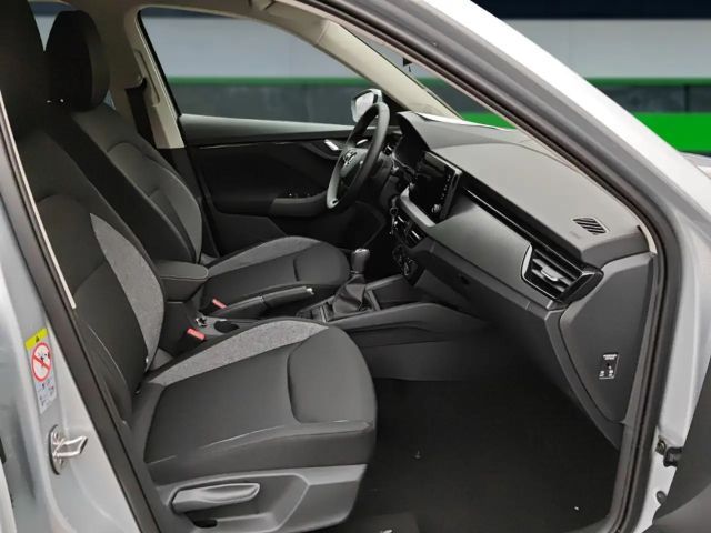 Skoda Kamiq Essence 1,0 TSI 5-Gang-Schaltgetrieb digitales Coc