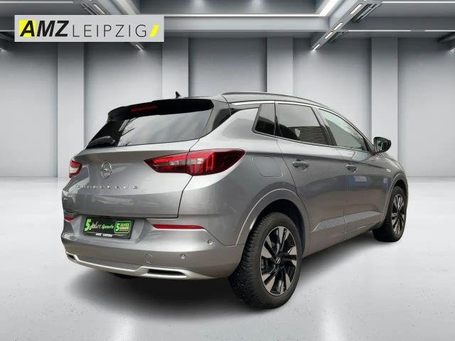 Opel Grandland X 1.2 Turbo Turbo Ultimate