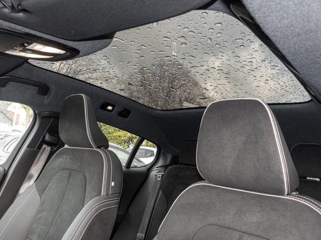 Volvo C40 AWD Plus Recharge Twin Engine