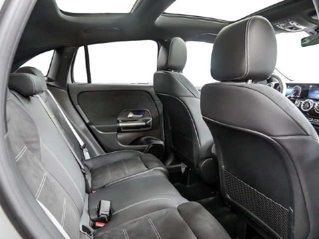 Mercedes-Benz GLA 200 GLA 200 d