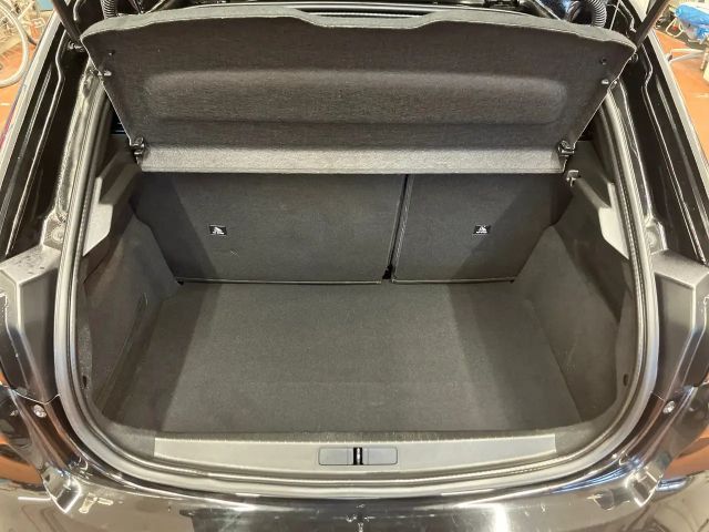 Peugeot E-208 Allure Pack