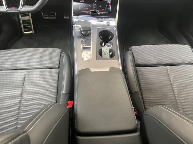 Audi A6 45 TFSI Avant Quattro S-Line S-Tronic