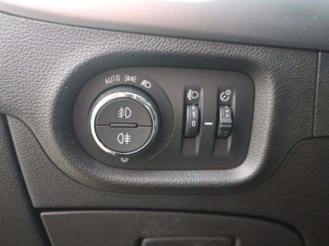 Opel Astra 1.2 Turbo Edition Turbo