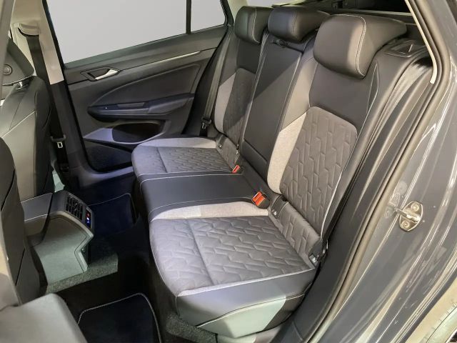 Volkswagen Golf 2.0 TDI Golf VIII Variant