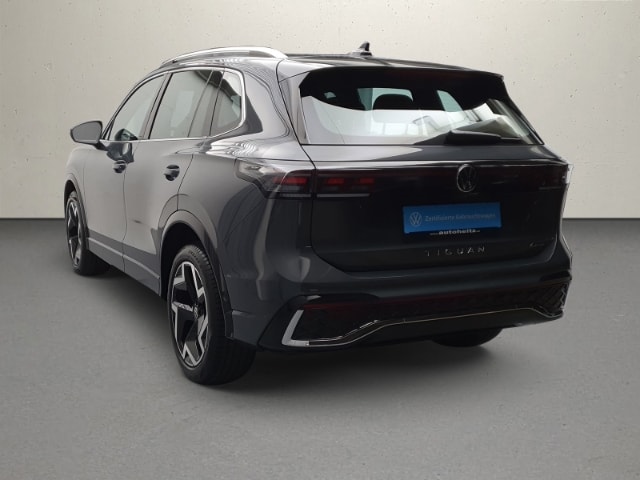 Volkswagen Tiguan 4Motion DSG R-Line