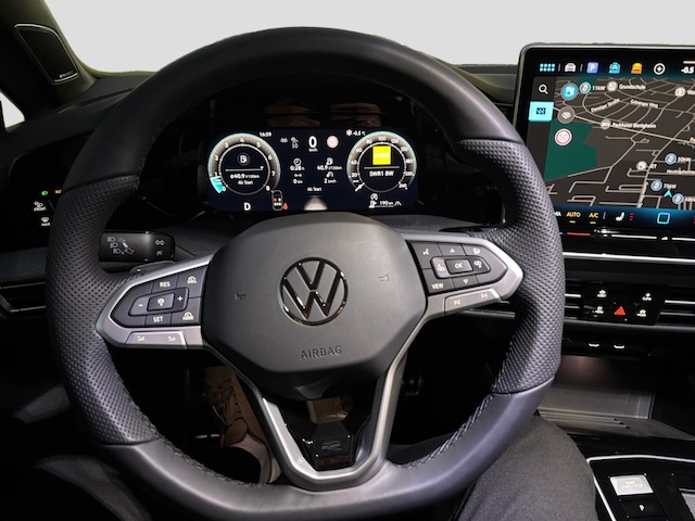 Volkswagen Golf IQ.Drive R-Line