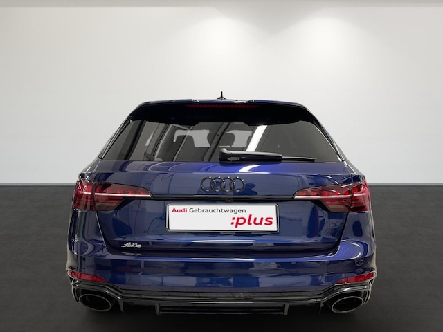 Audi RS4 Avant Quattro