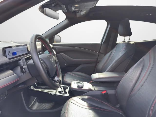 Ford Mustang Mach-E AWD