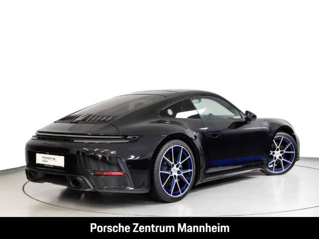 Porsche 992 Carrera Coupé Turbo