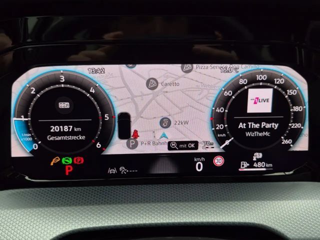 Volkswagen Golf 2.0 TDI DSG IQ.Drive Variant