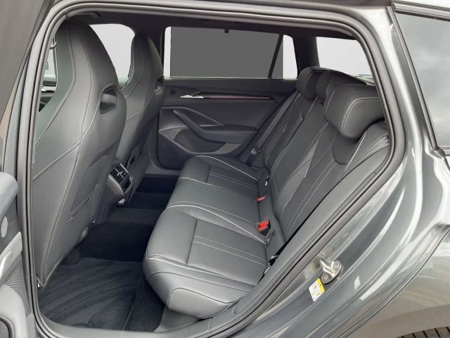 Skoda Superb Combi Sportline iV