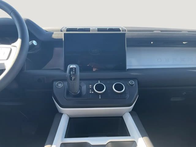 Land Rover Defender 3.0 110 D300 Dynamic SE