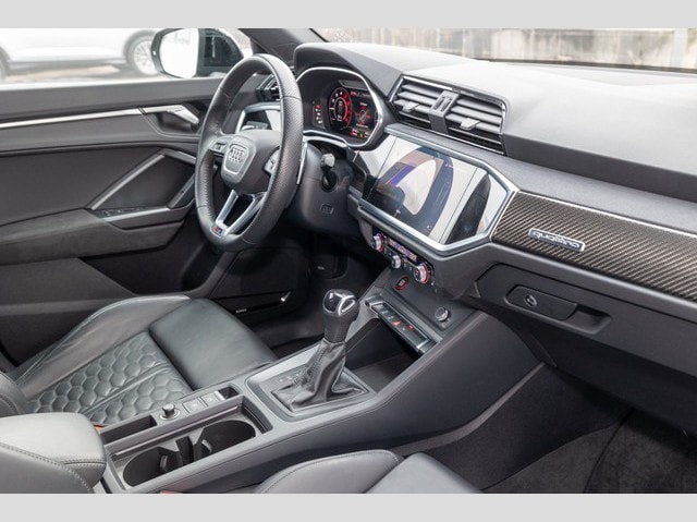 Audi RS Q3 Quattro S-Tronic
