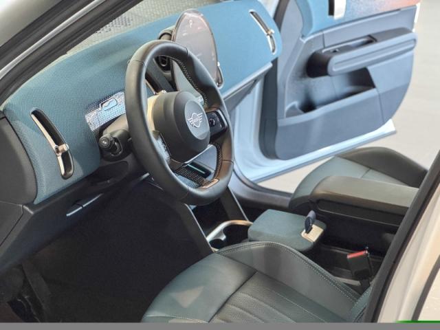 MINI Cooper C Countryman Favoured