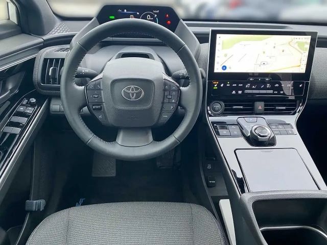 Toyota bZ4X 4x2 Team D