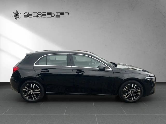 Mercedes-Benz A 180 Progressive