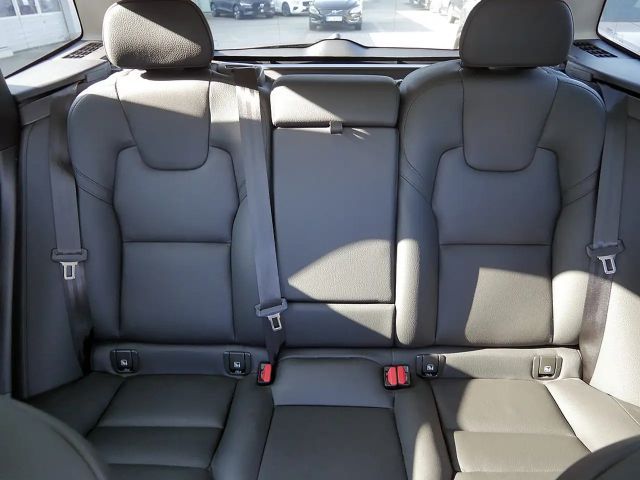 Volvo XC60 AWD Dark Plus Recharge T6