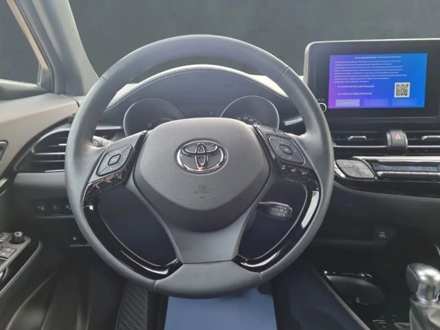 Toyota C-HR Hybride Team D