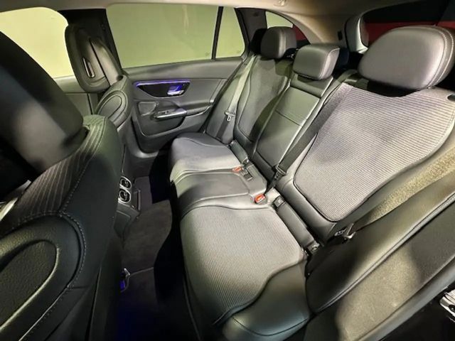 Mercedes-Benz C 220 AVANTGARDE C 220 d Estate