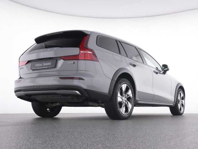 Volvo V60 Cross Country CC