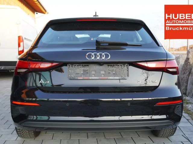Audi A3 35 TFSI Sedan Sportback