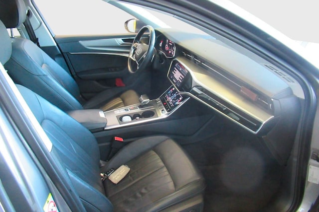 Audi A6 40 TDI Avant S-Tronic