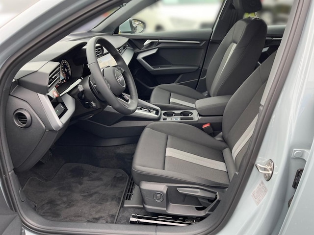 Audi A3 30 TFSI S-Tronic Sedan