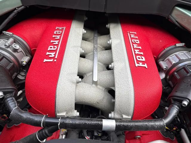 Ferrari Purosangue *Embleme*HiFi*PDC*Klima*Leder*