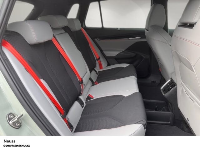 Skoda Elroq ELROQ FIRST EDITION 82 KWH 2